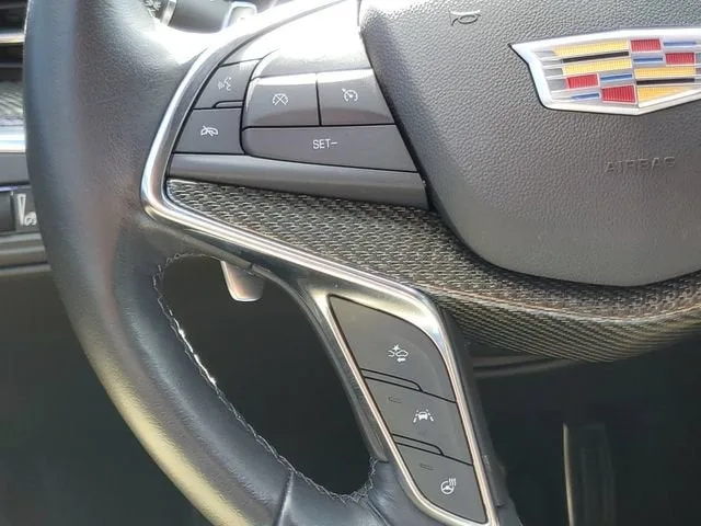 2023 Cadillac XT5 AWD Sport photo 22