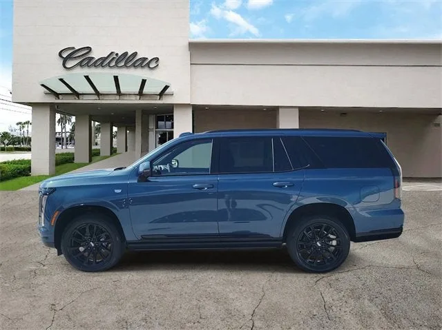 2026 Cadillac Escalade Sport photo 2