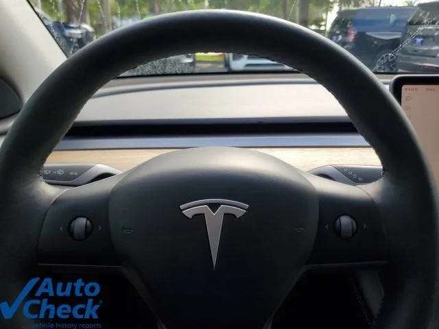 2023 Tesla Model Y Long Range photo 16