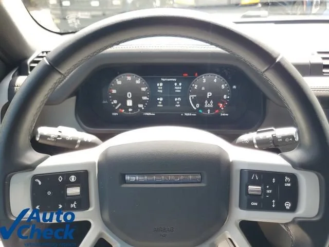 2025 Land Rover Defender X-Dynamic SE photo 23