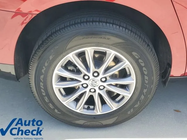 2024 Buick Enclave Essence photo 8