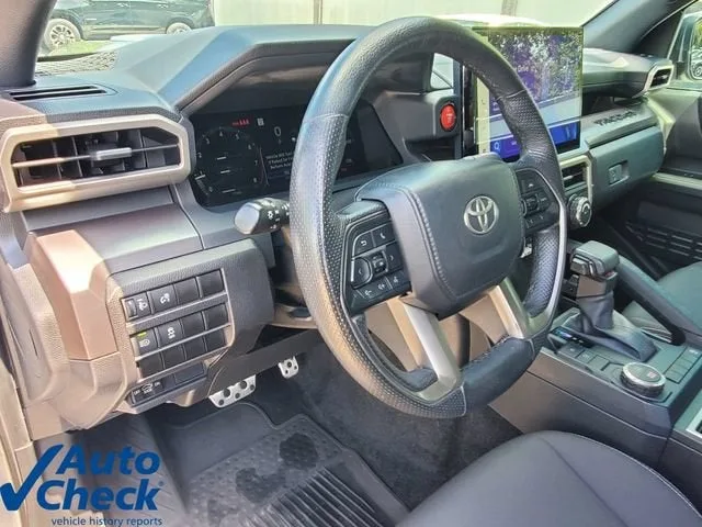 2025 Toyota Tacoma 2WD SR5 photo 16