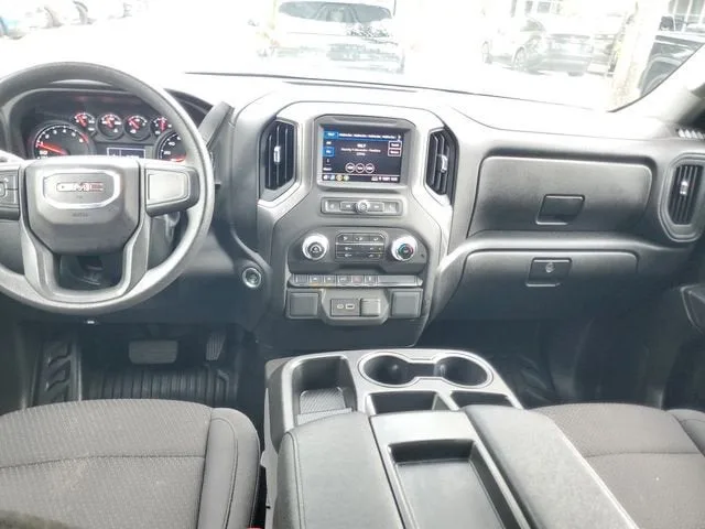 2025 GMC Sierra 1500 Pro photo 13