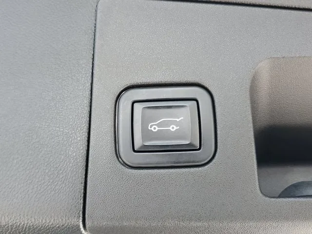 2023 Cadillac XT5 AWD Sport photo 11