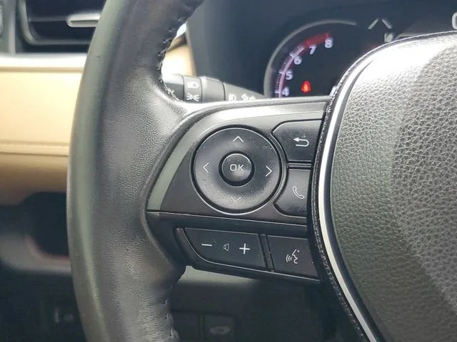 2020 Toyota RAV4 Limited photo 23