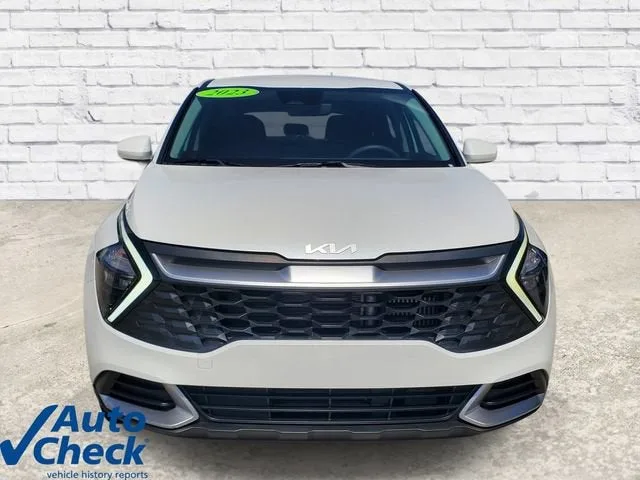 2023 Kia Sportage Hybrid LX photo 6