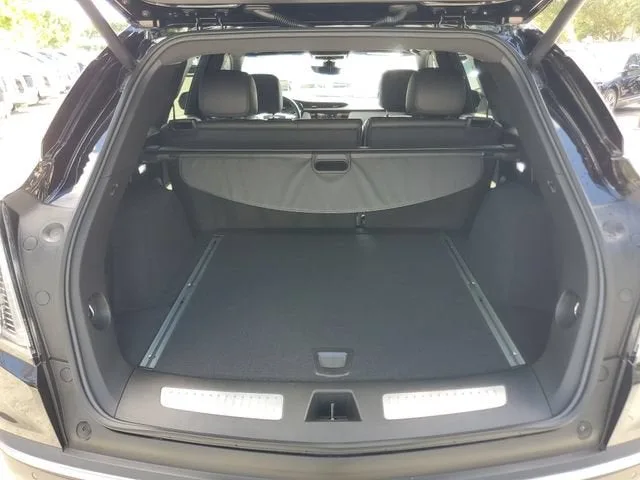 2023 Cadillac XT5 AWD Sport photo 10