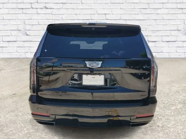 2026 Cadillac Escalade Platinum Sport photo 3