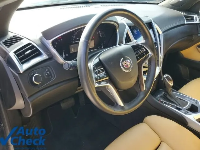 2016 Cadillac SRX Luxury Collection photo 17