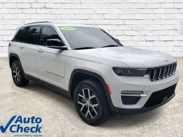 2025 Jeep Grand Cherokee Limited photo 5