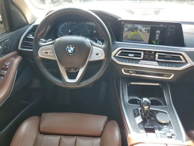 2021 BMW X7 xDrive40i photo 18