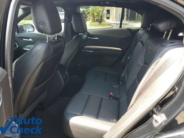 2023 Cadillac XT4 Premium Luxury photo 12