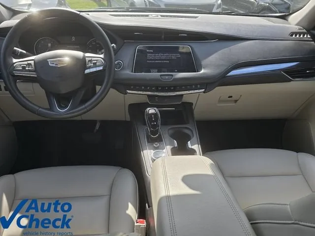 2023 Cadillac XT4 Luxury photo 15