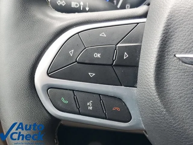 2024 Chrysler Pacifica Touring L photo 21