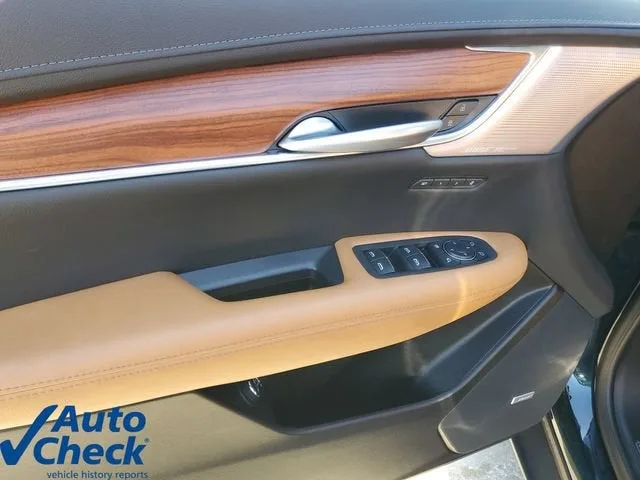 2025 Cadillac XT5 Premium Luxury photo 20