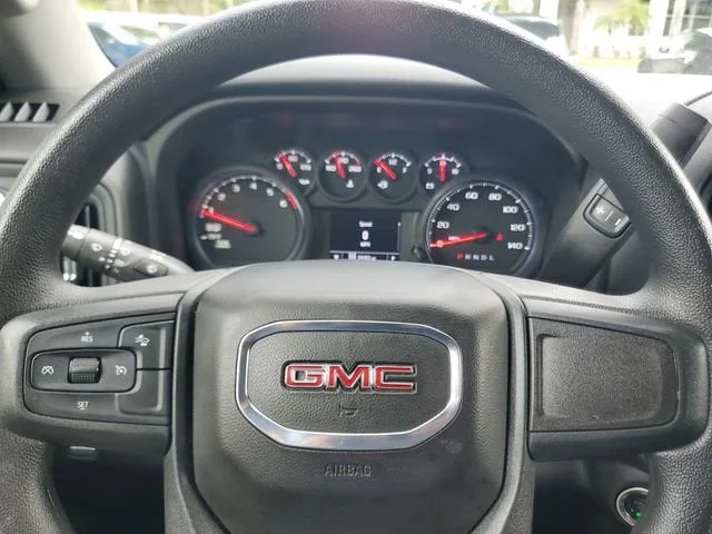 2025 GMC Sierra 1500 Pro photo 19