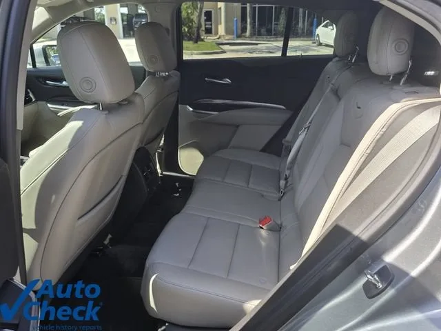 2023 Cadillac XT4 Luxury photo 12