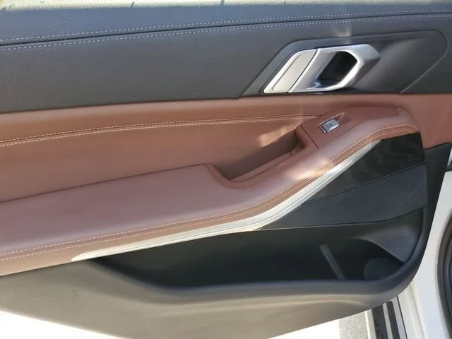 2021 BMW X7 xDrive40i photo 15