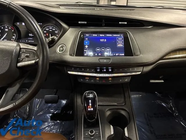 2022 Cadillac XT4 Premium Luxury photo 19
