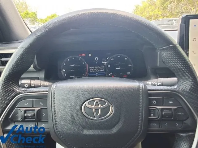 2025 Toyota Tacoma 2WD SR5 photo 18