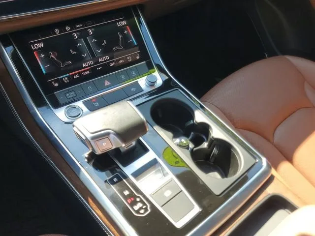 2025 Audi Q7 Premium Plus photo 30