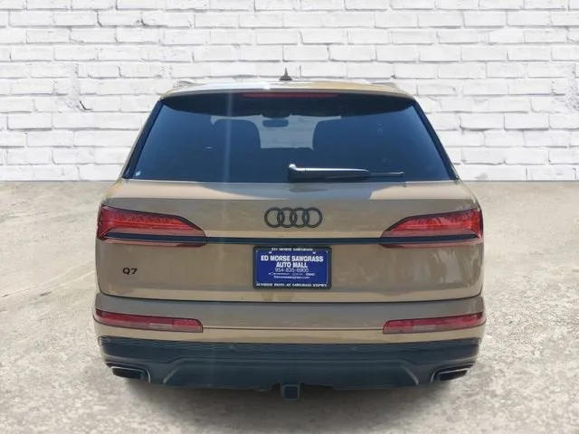2025 Audi Q7 Premium Plus photo 3