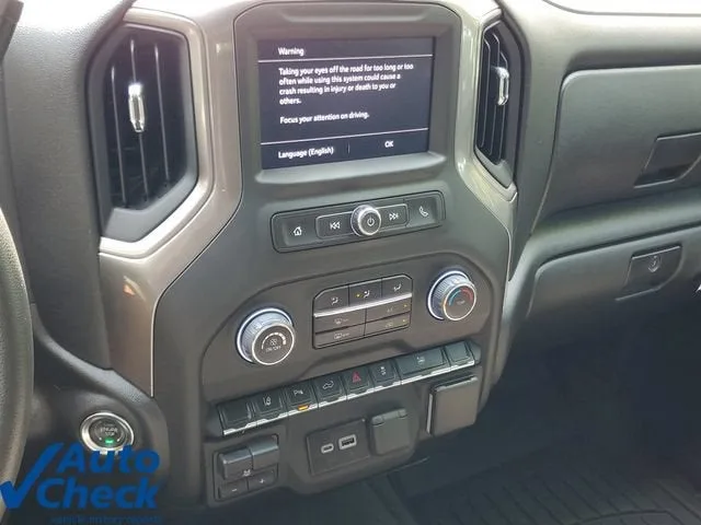 2025 Chevrolet Silverado 2500 HD Custom photo 23
