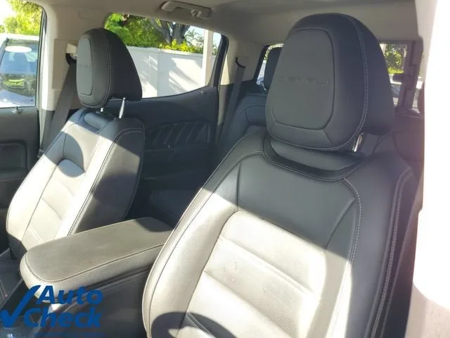 2022 GMC Canyon Denali photo 18