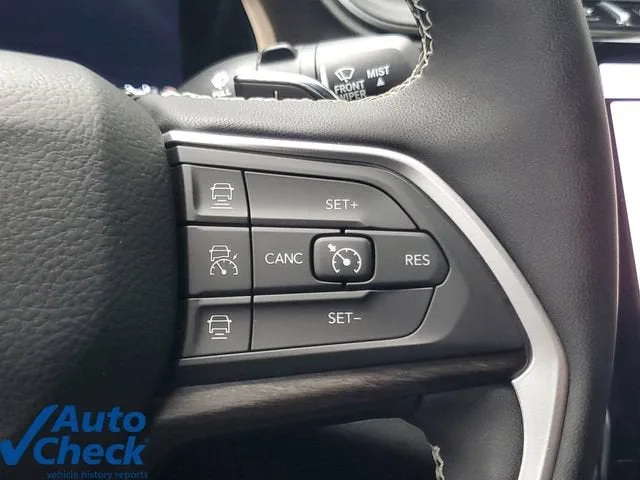2025 Jeep Grand Cherokee Limited photo 23