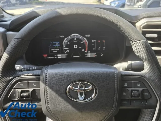 2026 Toyota Tundra 4WD Limited photo 20