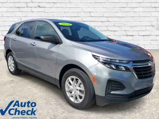 2024 Chevrolet Equinox LS photo 5