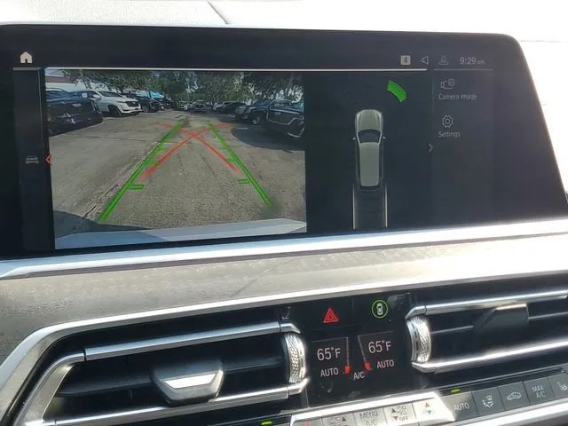 2021 BMW X7 xDrive40i photo 28