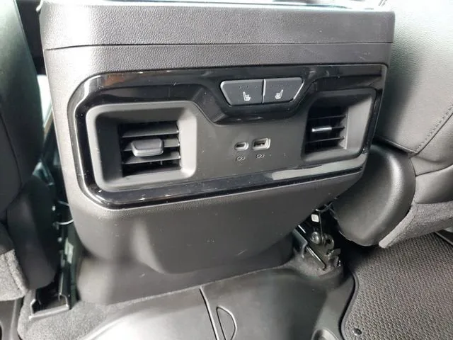 2026 GMC Sierra 1500 AT4 photo 14