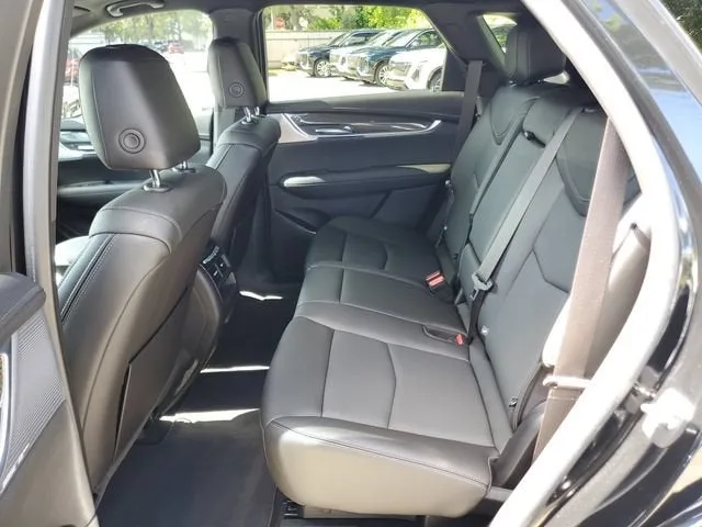 2023 Cadillac XT5 AWD Sport photo 12