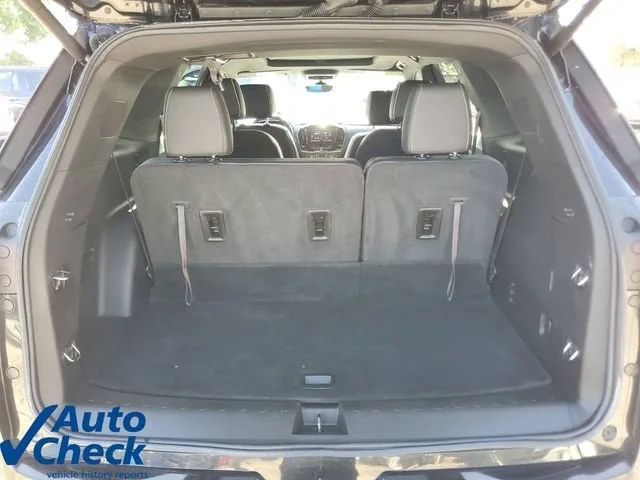2023 Chevrolet Traverse Premier photo 9