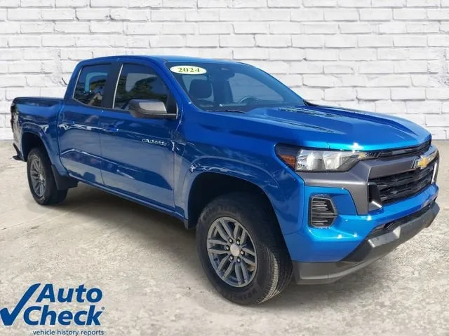 2024 Chevrolet Colorado LT photo 5
