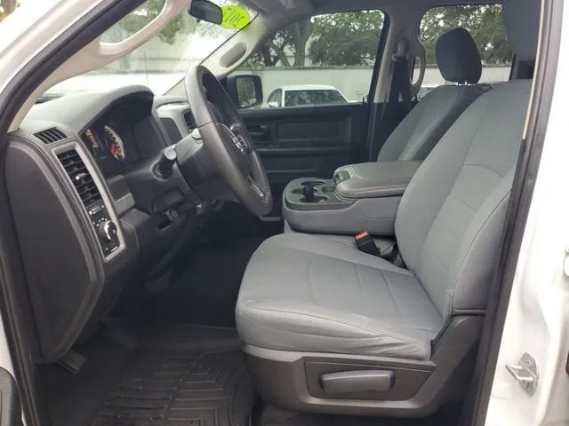 2017 RAM 1500 Express photo 16