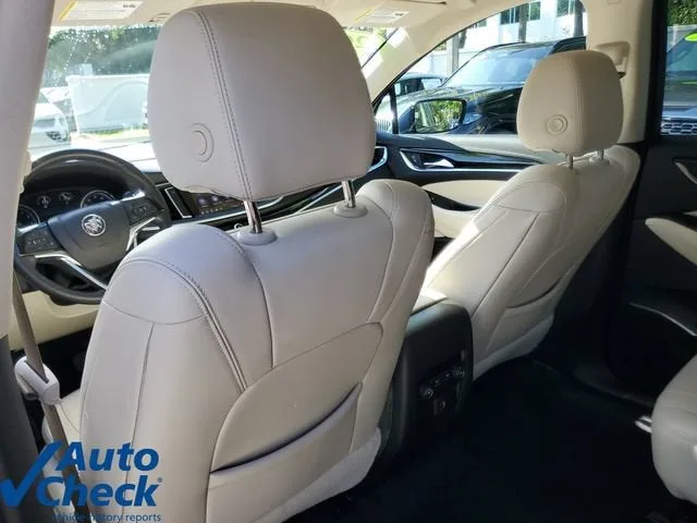 2024 Buick Enclave Essence photo 13