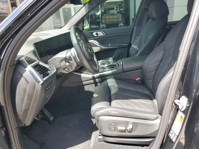 2026 BMW X5 xDrive40i photo 17
