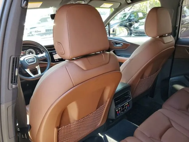 2025 Audi Q7 Premium Plus photo 14