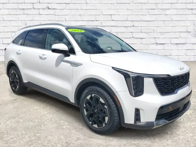 2024 Kia Sorento S photo 5
