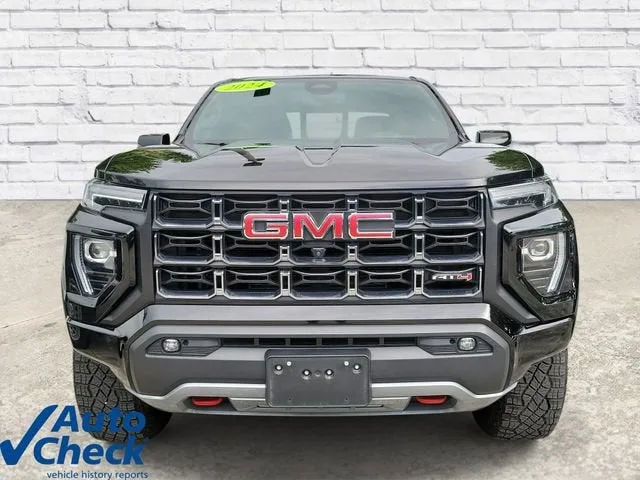 2024 GMC Canyon AT4 photo 6