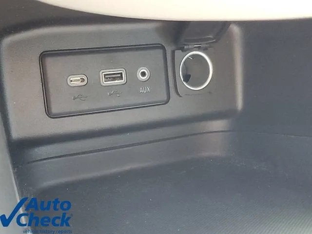 2024 Chevrolet Equinox LS photo 26