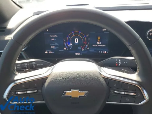 2025 Chevrolet Suburban LS photo 20