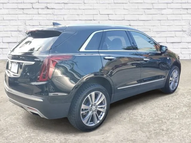 2024 Cadillac XT5 Premium Luxury photo 4