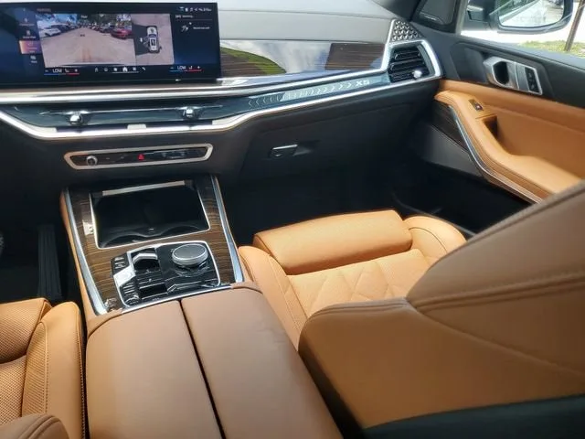 2026 BMW X5 xDrive40i photo 17