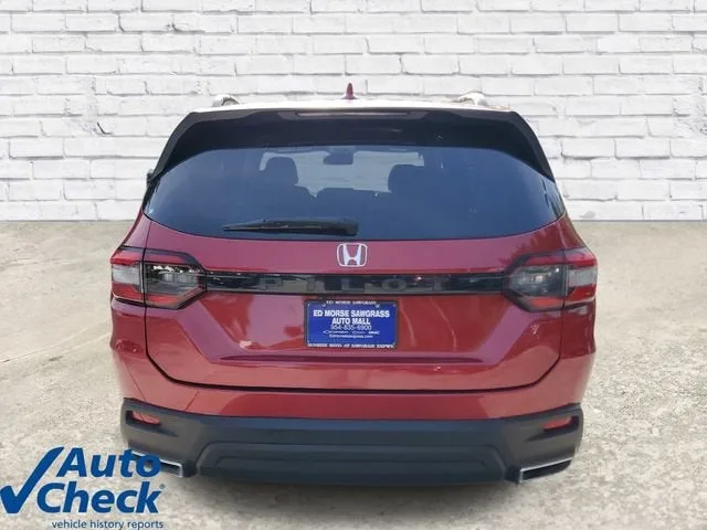 2024 Honda Pilot Sport photo 3