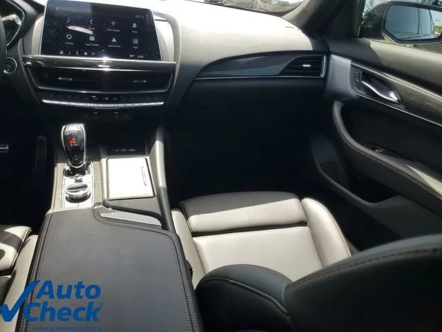 2024 Cadillac CT5-V V-Series photo 17