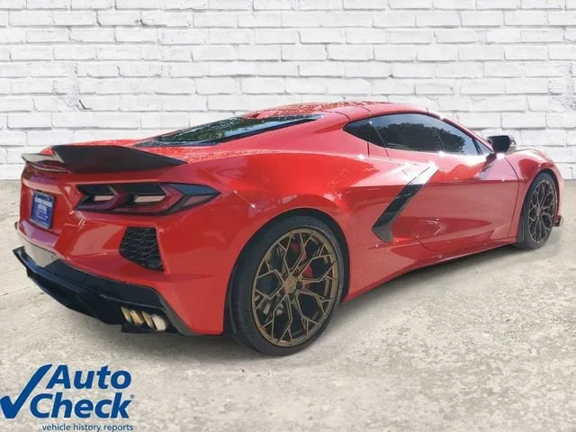 2023 Chevrolet Corvette Stingray 2LT photo 4