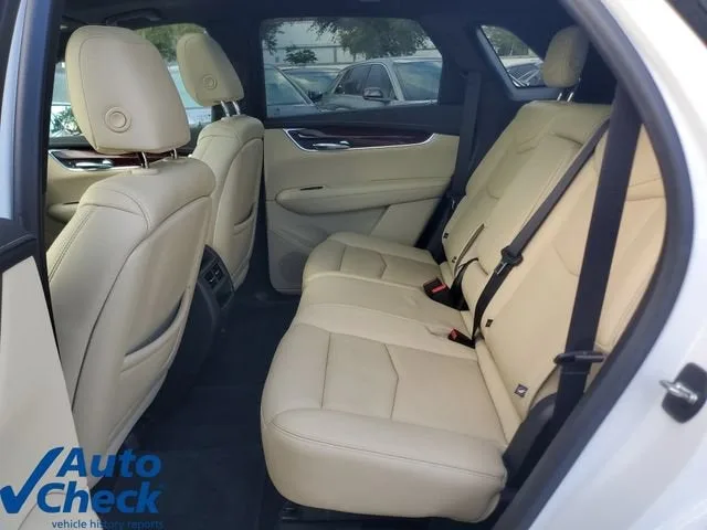 2019 Cadillac XT5 Luxury FWD photo 12